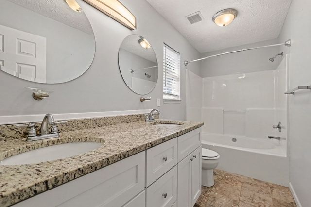 2908 Steamboat Dr, Nashville, TN 37214