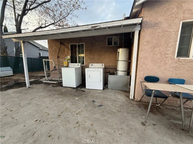 26079 9th, Highland, CA 92346