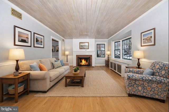 1305 THE TERRACE, Hagerstown, MD 21742