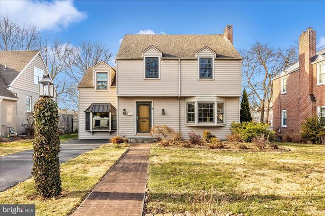 1305 THE TERRACE, Hagerstown, MD 21742