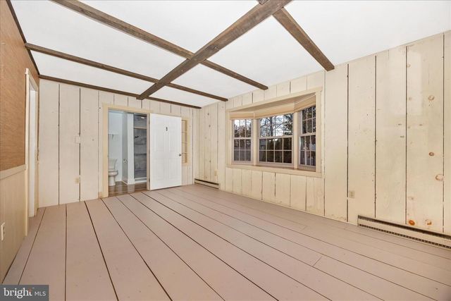 1305 THE TERRACE, Hagerstown, MD 21742