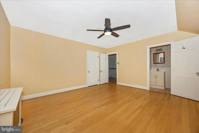 1305 THE TERRACE, Hagerstown, MD 21742