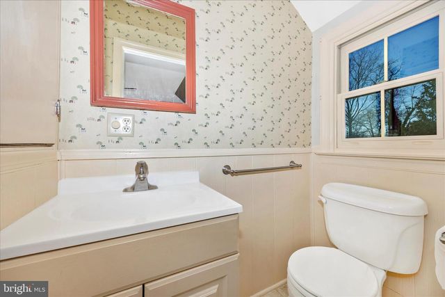 1305 THE TERRACE, Hagerstown, MD 21742