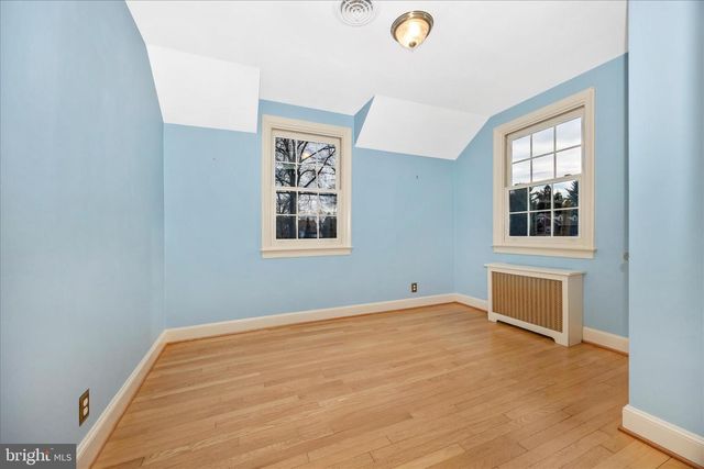 1305 THE TERRACE, Hagerstown, MD 21742