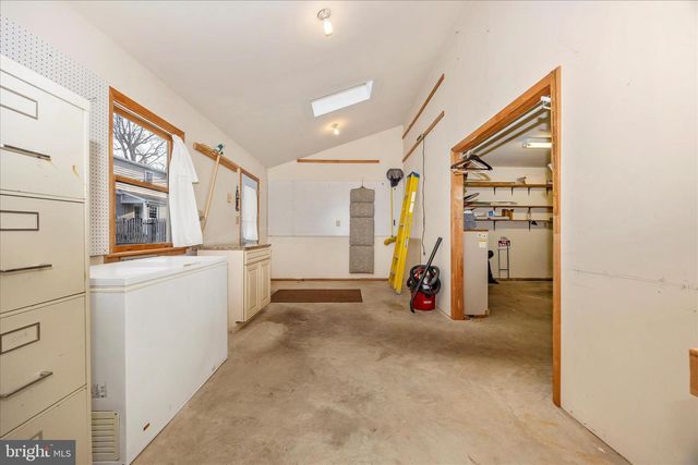 1305 THE TERRACE, Hagerstown, MD 21742