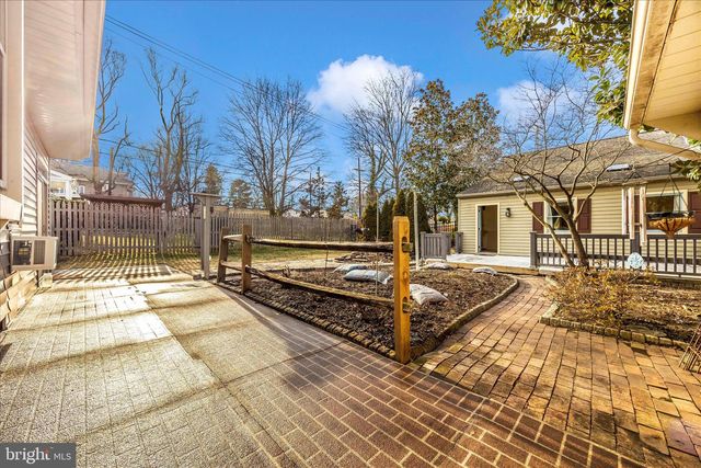 1305 THE TERRACE, Hagerstown, MD 21742