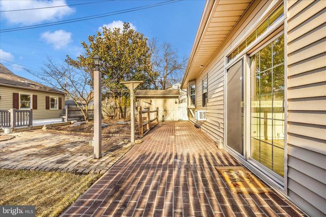 1305 THE TERRACE, Hagerstown, MD 21742