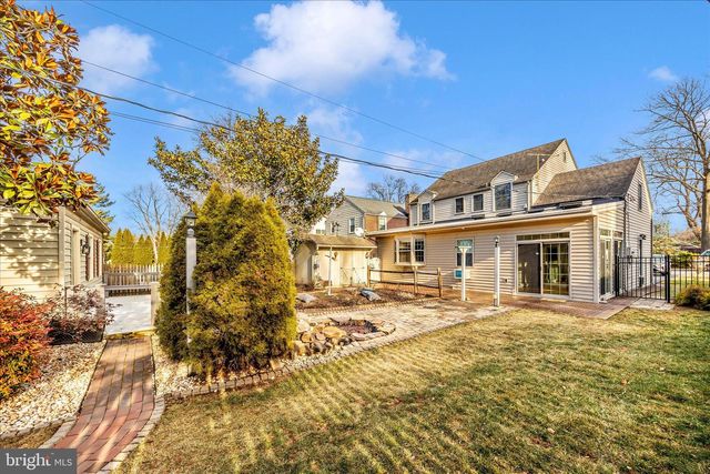 1305 THE TERRACE, Hagerstown, MD 21742