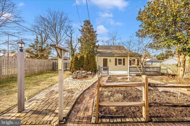 1305 THE TERRACE, Hagerstown, MD 21742