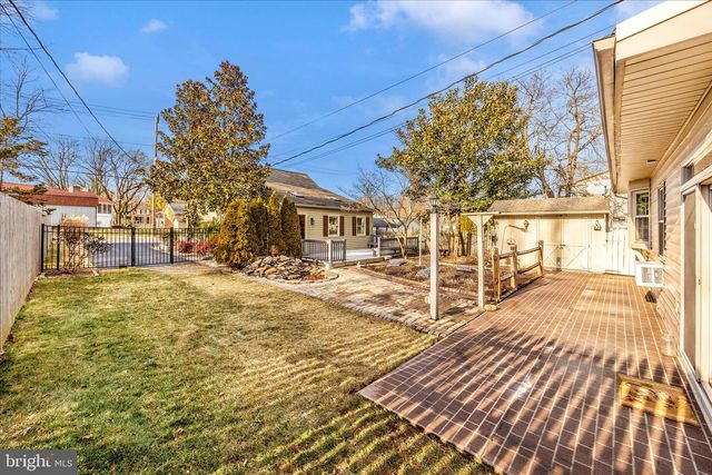 1305 THE TERRACE, Hagerstown, MD 21742