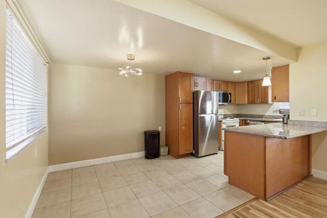 14225 Lora Drive 9, Los Gatos, CA 95032