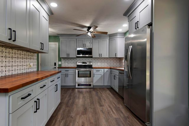 3732 S West Avenue, Springfield, MO 65807