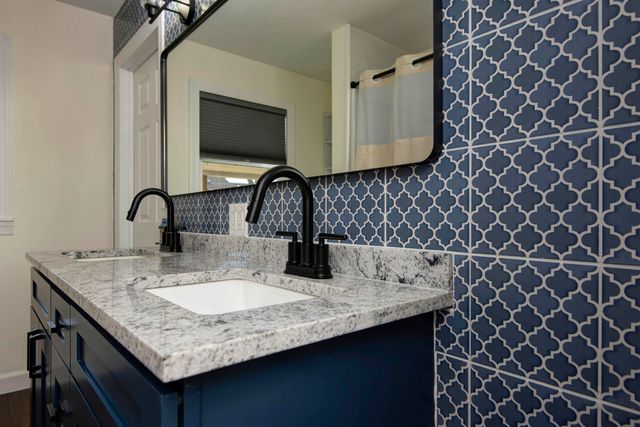 3732 S West Avenue, Springfield, MO 65807