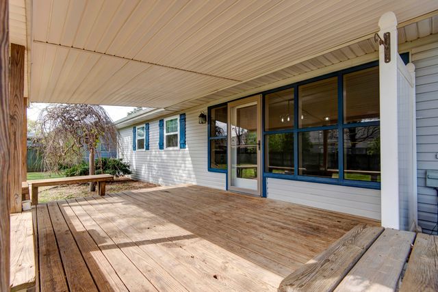 3732 S West Avenue, Springfield, MO 65807