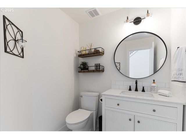 115 Ne 39TH Ave, Hillsboro, OR 97124