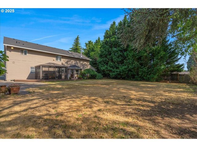 115 Ne 39TH Ave, Hillsboro, OR 97124