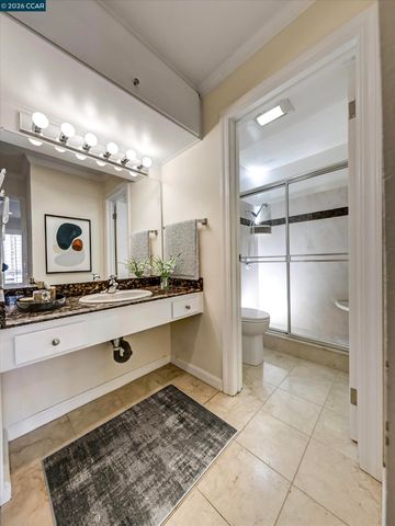 820 N Delaware St 215, San Mateo, CA 94401