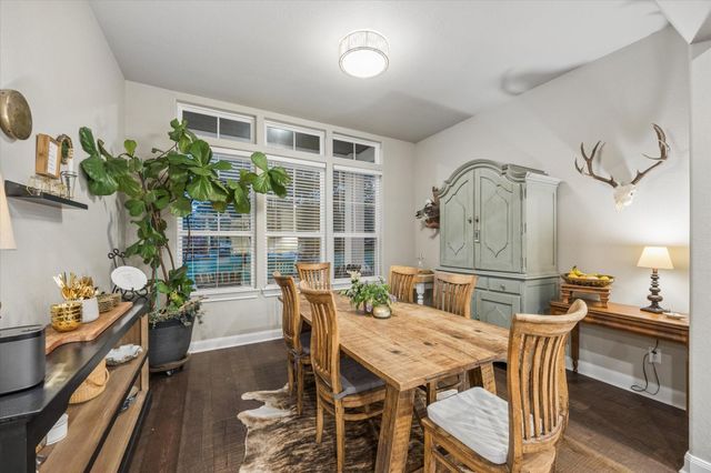 1815 Charter Street, Columbus, TX 78934