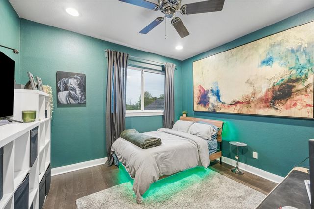 1815 Charter Street, Columbus, TX 78934