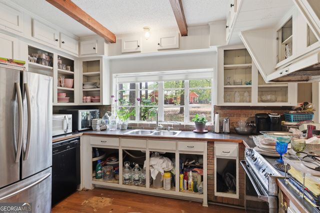 642 Skyline Drive, Toccoa, GA 30577