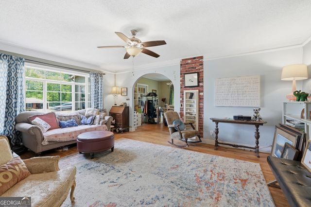 642 Skyline Drive, Toccoa, GA 30577