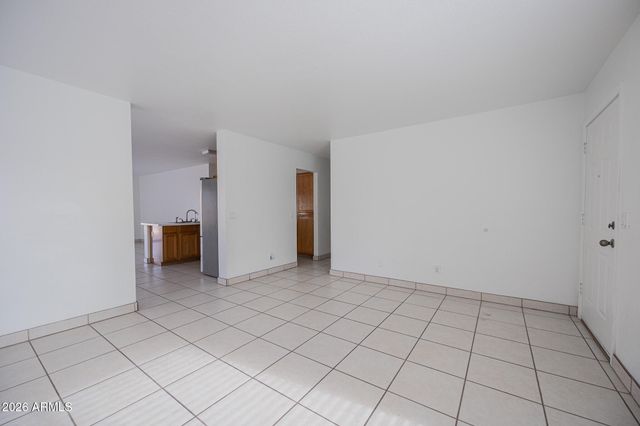 10864 W DEVONSHIRE Avenue, Phoenix, AZ 85037