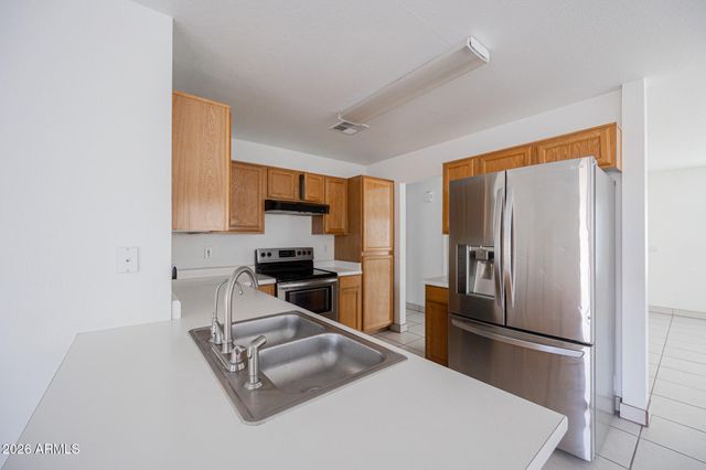 10864 W DEVONSHIRE Avenue, Phoenix, AZ 85037