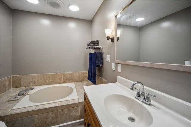 4101 33rd Street, Des Moines, IA 50310