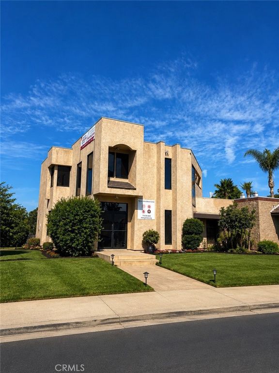848 N Parton, Santa Ana, CA 92701 — photo 2