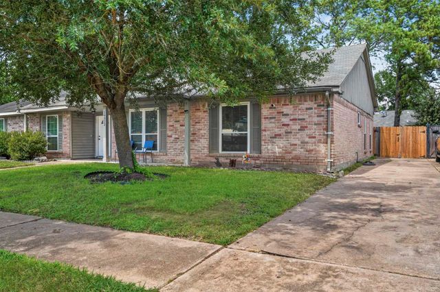 19322 Woodglen Drive, Katy, TX 77449