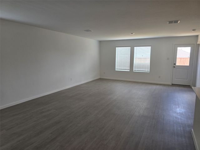 2009 Derby Lane, Aubrey, TX 76227