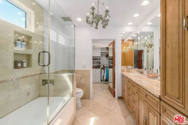 9545 Dalegrove Drive, Beverly Hills, CA 90210