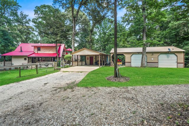 200 Cochran Lane, Coldspring, TX 77331