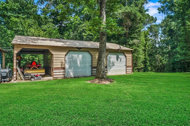 200 Cochran Lane, Coldspring, TX 77331