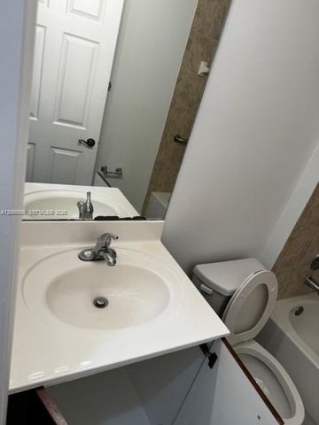 4017 SW 149th Ct 4017, Miami, FL 33185