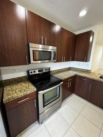 4017 SW 149th Ct 4017, Miami, FL 33185