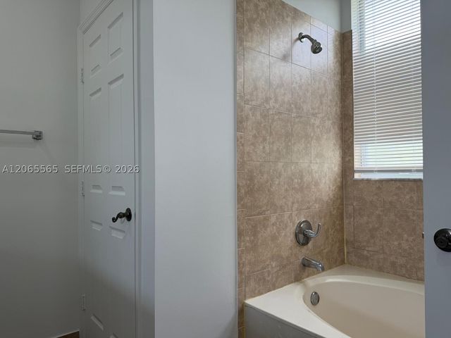 4017 SW 149th Ct 4017, Miami, FL 33185