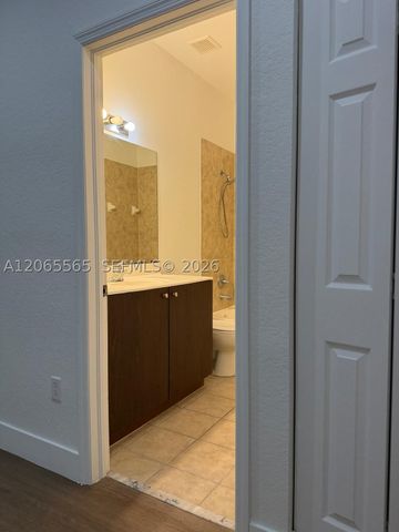 4017 SW 149th Ct 4017, Miami, FL 33185