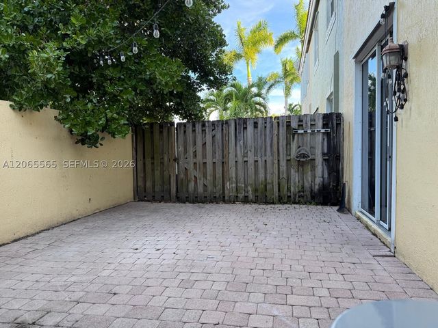 4017 SW 149th Ct 4017, Miami, FL 33185