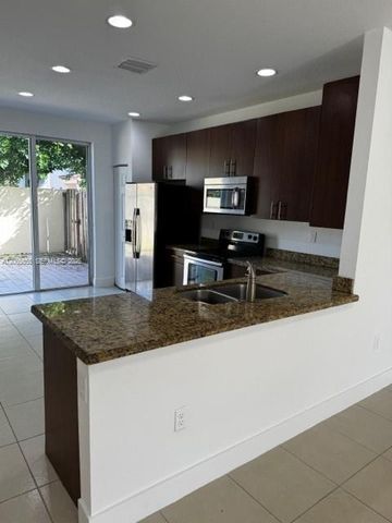 4017 SW 149th Ct 4017, Miami, FL 33185