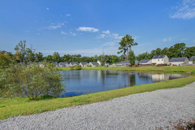 183 Brittondale Road, Summerville, SC 29485