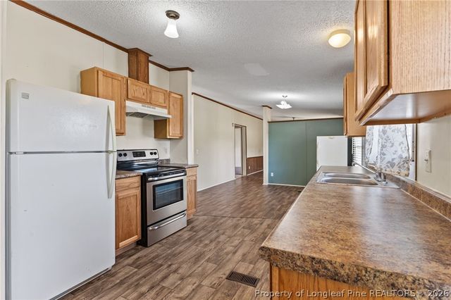 2707 Odom Road, Hope Mills, NC 28348