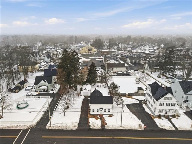 240 Washington St, Taunton, MA 02780