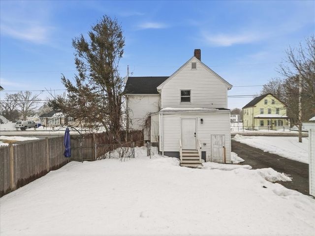 240 Washington St, Taunton, MA 02780