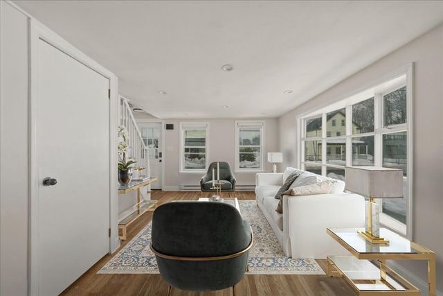 240 Washington St, Taunton, MA 02780