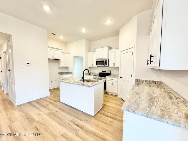 14168 Hartland Drive, Gulfport, MS 39503