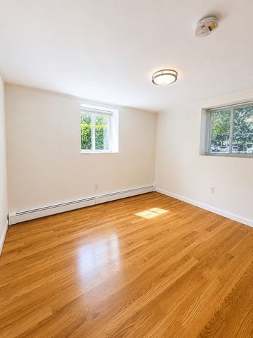 56 Bryon Rd 2, Brookline, MA 02467