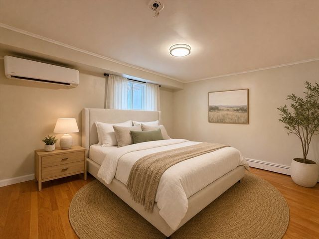 56 Bryon Rd 2, Brookline, MA 02467