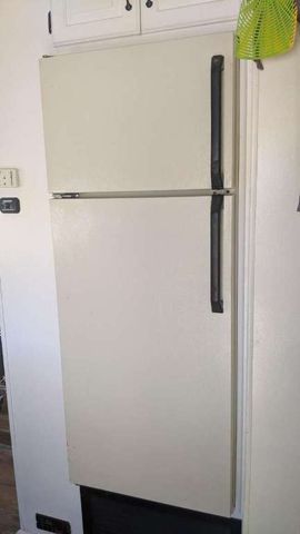 4597 Hopi Road, Golden Valley, AZ 86413