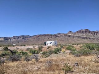 4597 Hopi Road, Golden Valley, AZ 86413